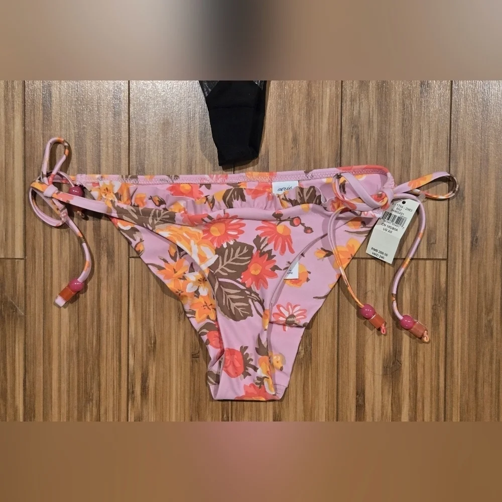 💚 NWT Aerie Swim and Pretty Little Thing Bundle Set